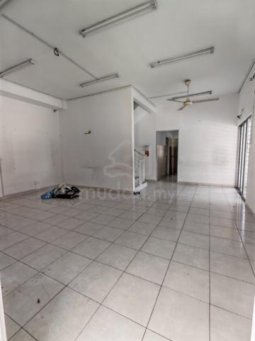 Setia Alam corner house 1