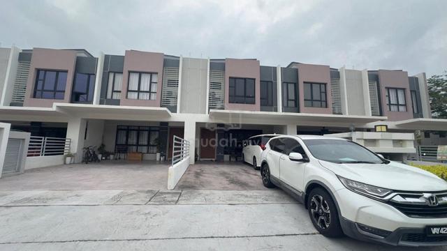 2 Sty Superlink House Maple Residence Persiaran Laman View Cyberjaya 1