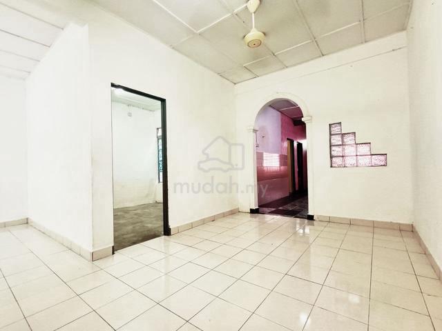 [BAWAH HARGA PASARAN 4 BILIK] Teres Taman Mahkota Aman Batu Batu 11 4
