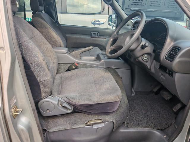 2000 Nissan SERENA 2.0 C23 (A) - 5