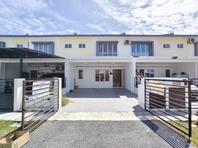 Renovated ❗ Double Storey Terrace, Taman Semarak Warisan, Kota Warisan 1
