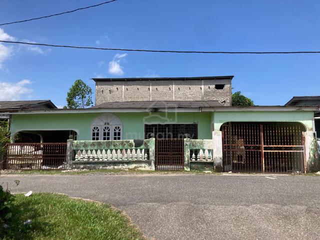 Rumah Banglo + Rumah Burung Walit utk DIJUAL 1
