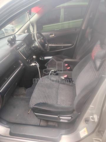 2003 Honda STREAM 2.0 IVS RN3883J9 (MQ) (A) - 5