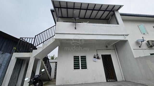 Ground floor Unit for Rent in Selayang Baru 1