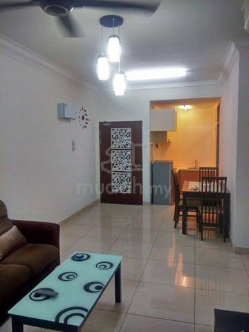 Golden Sands Seaview Residence Suites 1