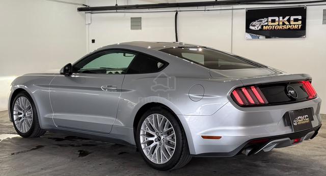 2017 Ford MUSTANG 2.3  (A) - 4