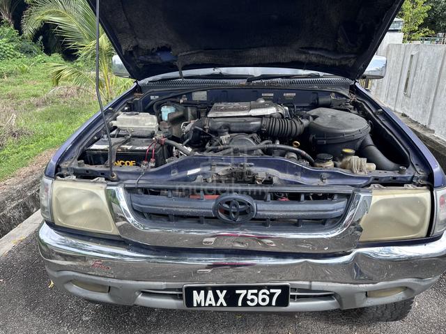 2003 Toyota HILUX 2.5 SR TURBO MY03 KDN165 (M) - 2