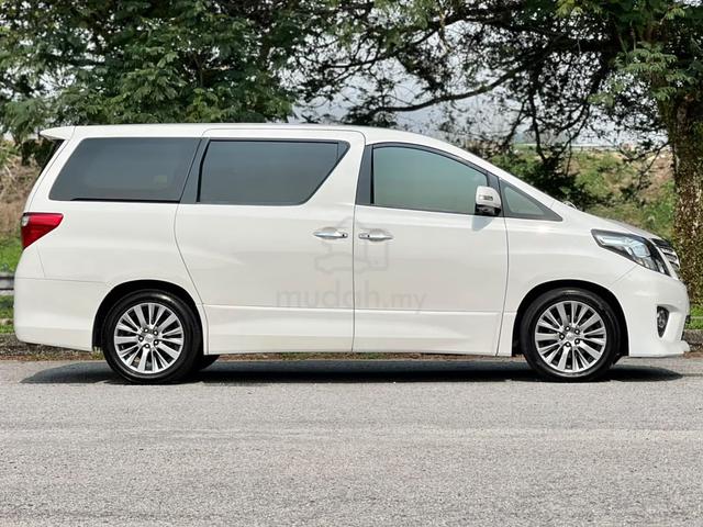 2014 Toyota ALPHARD 240S TYPE GOLD II 2.4 PWR BOOT - 4
