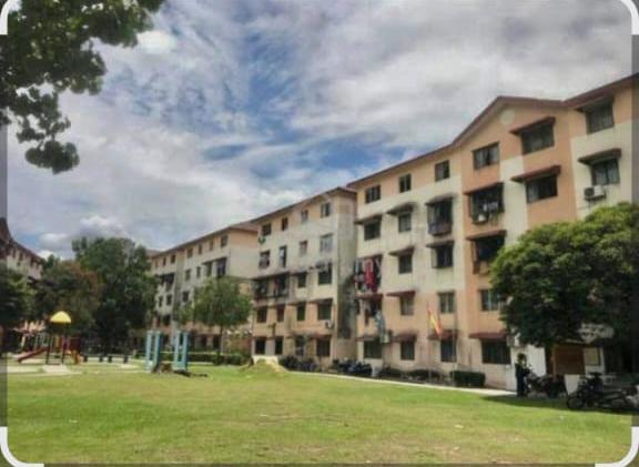 Apartment Idaman 1
