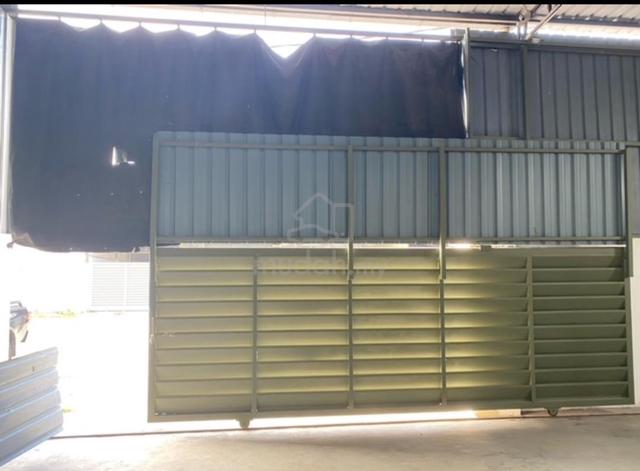 1.5 Storey Semi-D Link factory Pandamaran For Rent 1