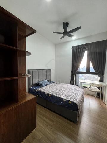 Middle Room @ Sunway Velocity Two (Tower B) For Rent (Fully Furnished) 1