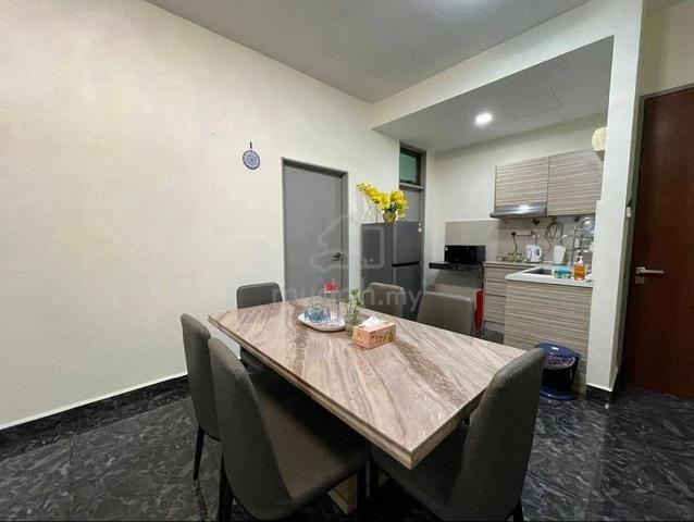 Parc Regency 1