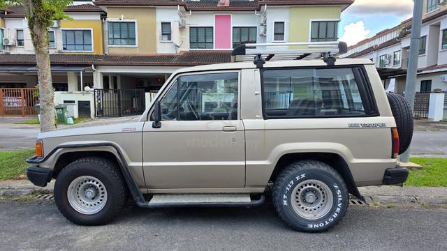 1995 Isuzu TROOPER 2.8 (M) - 3