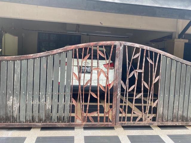 TERES DUA TINGKAT PASDEC BANDAR DAMANSARA, KUANTAN UNTUK DiJUAL β 1