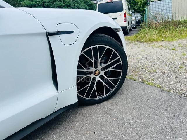 2023 Porsche Taycan Sedan 93.4kWh UNREG Ready Stok - 3