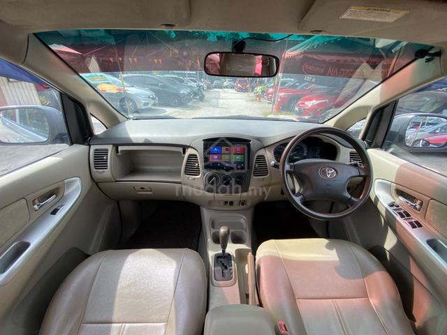 2011 Toyota INNOVA 2.0 E (A) - 4