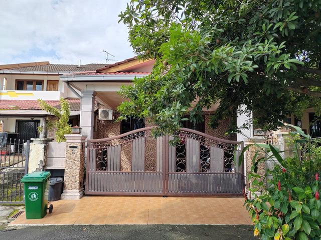 FULLY RENOVATED & FACING OPEN 2 Storey Seksyen 4 Bandar Baru Bangi 1