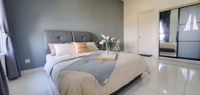 Beautiful Fully Furnished Room For Rent Near CIQ, Johor Bharu 💛 1