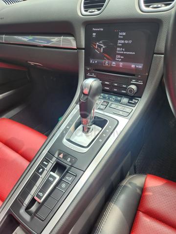 2022 Porsche 718 Boxster Red Roof Red Leather Seat - 5