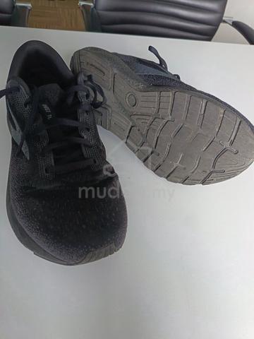 Running Shoe for Sale (Brooks Ghost 16) - photo 4 of 4