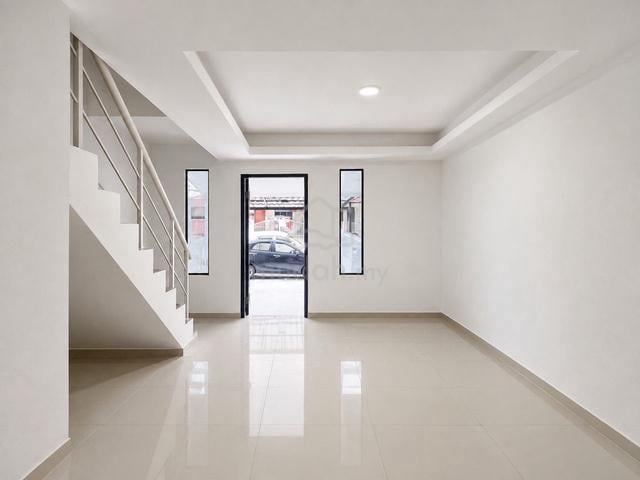 Jalan seroja 23, johor jaya, fully renovation, double storey lowcost 1