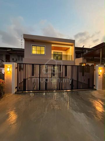 Taman Pelangi Jalan Jerau 8 Double Storey 24x80 Renovated Sentosa Abad 1
