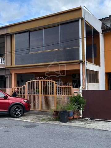 2 Storey Terraced House For Sale, 5 Bedrooms & 3 Bathrooms 1