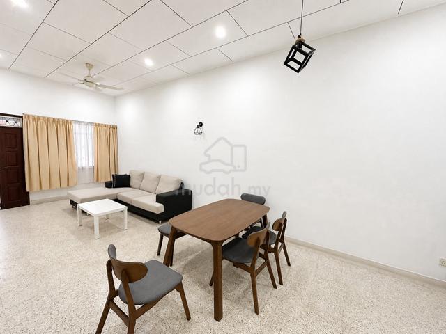 Single storey, Tmn Pelangi, Jalan Merah.fully furniture for rent 1