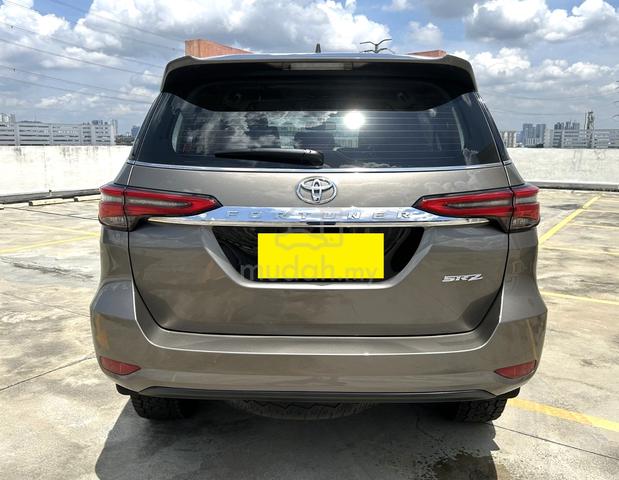 2022 Toyota FORTUNER SRZ 2.7L (A) 5 YEARS WARRANTY - 5