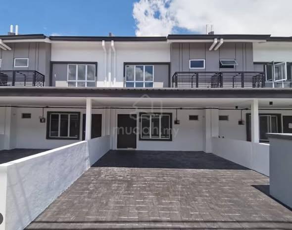 [27% BMV]  2 storey terrace 4bilik Puncak Alam @ 3 2 8k sahaja❗ 1