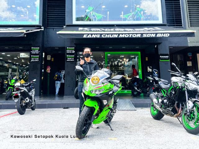 kawasaki 250 dirt bike 4 stroke