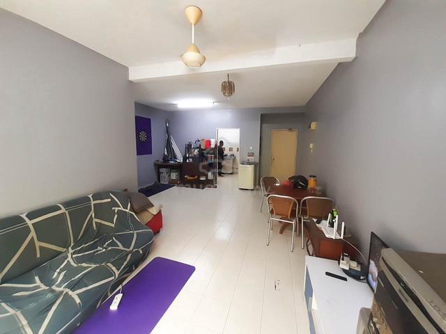 E-Mas Villa 1