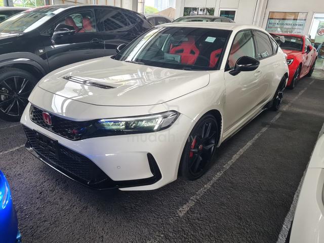 2025 Honda CIVIC 2.0 TYPE R FL5 GRADE 5 LOW MILE - 4