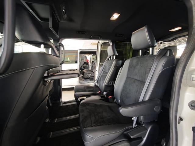 2021 Toyota VOXY 2.0 ZS KIRAMEKI III UNREG 7 SEAT - 4