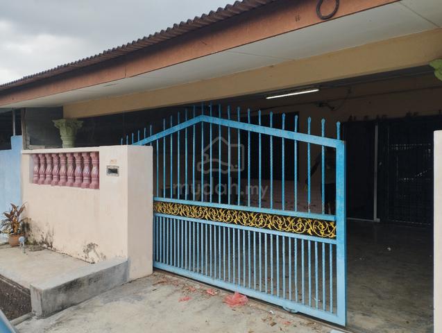 Rumah Sewa Ayer Tawar 1