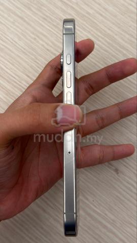 iphone 16 pro 256gb - photo 3 of 5