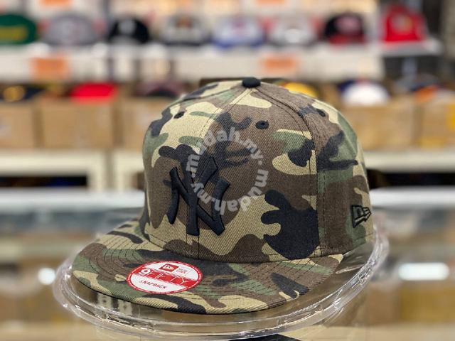 topi new era camo