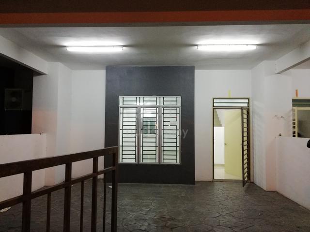 Pekan Ijok double storey 1