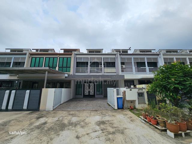 Double Storey Superlink Perennia Bandar Rimbayu Telok Panglima Garang 1