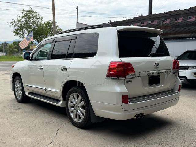 2013 Toyota LANDCRUISER 4.6 ZX CBA-URJ202W (A) - 2