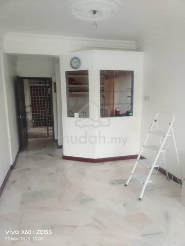 Casa Ria Apartment, Bandar Country Homes 1