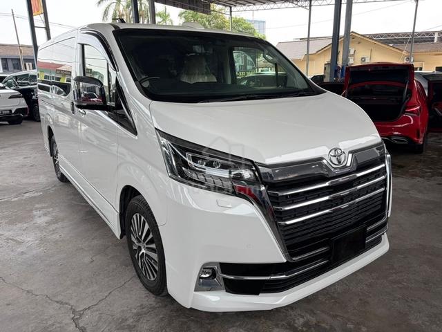 2020 Toyota GRANACE 2.8 PREMIUM (A) - 1