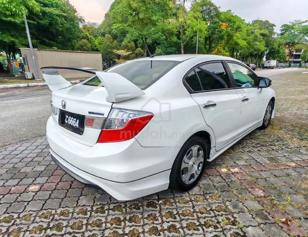 2013 Honda CIVIC 1.5 hybrid - 4