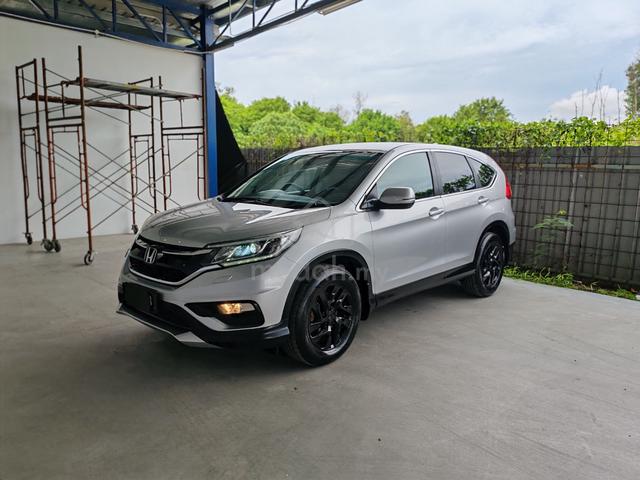 2017 Honda CR-V 2.0 2WD FACELIFT (A) FULL LOAN - 2