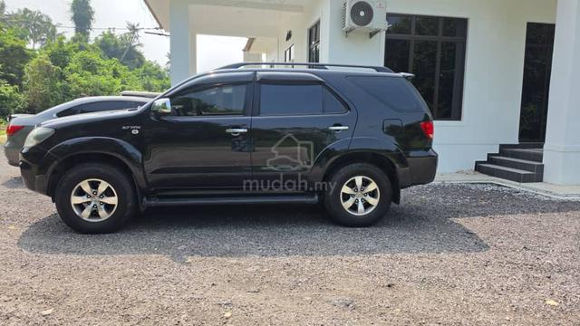 2007 Toyota FORTUNER 2.7 V TGN51R-NKPSKE (A) - 1