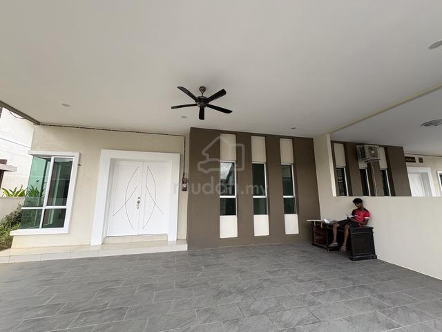 Spacious Modern Single Storey House at Taman Kuala Kangsar 1