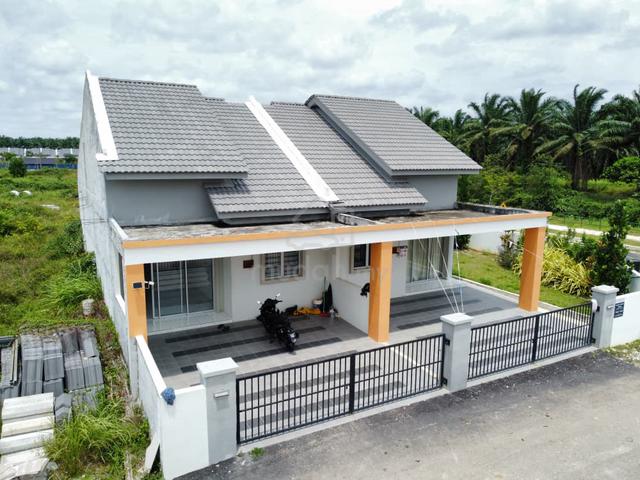 Taman Tan Sri Fuzi di Bota 1