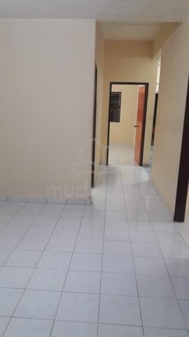 Selangor Telok Panglima Garang Freehold Terraced House For Sale 1