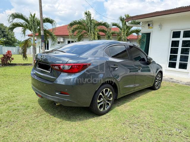 2015 Mazda 2 SKYACTIV (A) - 1