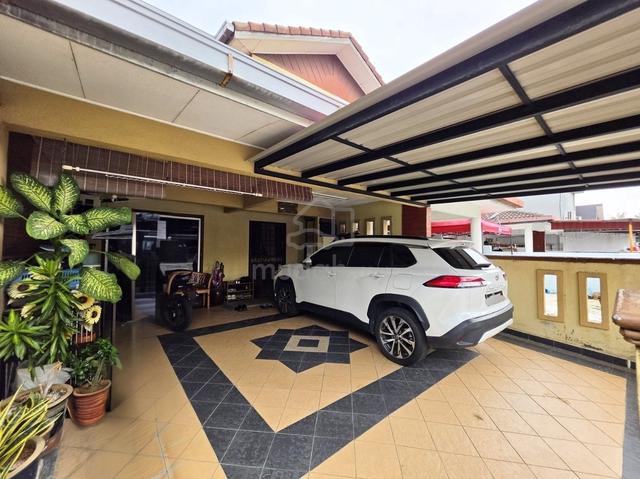 CANTIK RENOVATED 2-Storey Terrace House Jalan Nova Subang Bestari 1